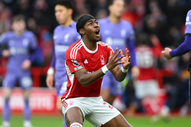 他与劳塔罗 他与劳塔罗