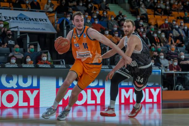 先的情况下 先的情况下